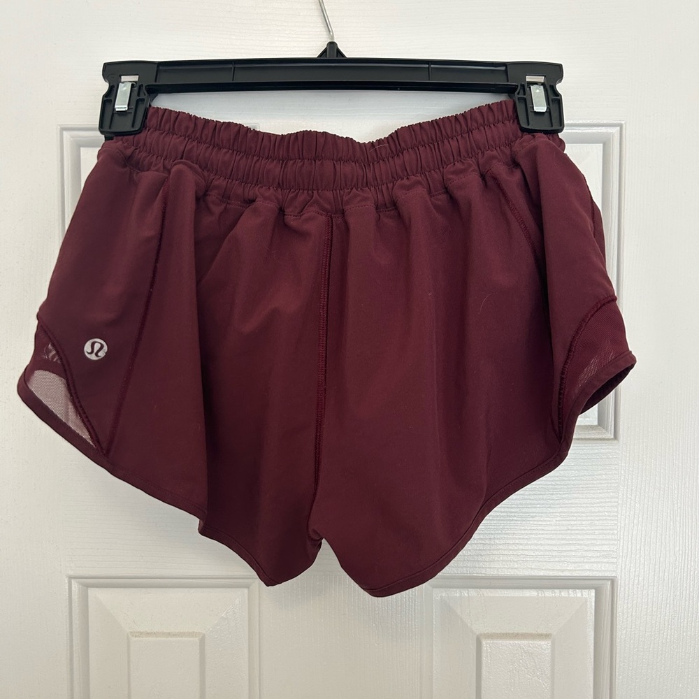 Lululemon magenta hotty hot short, 2.5